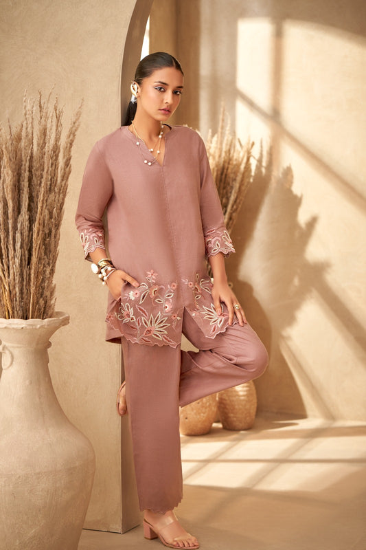Rose Linen